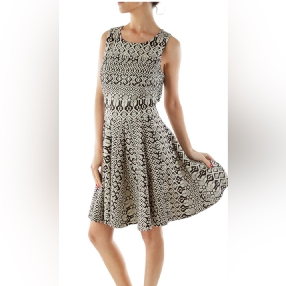 CYNTHIA Rowley Tribal Print dress.  Size Small
